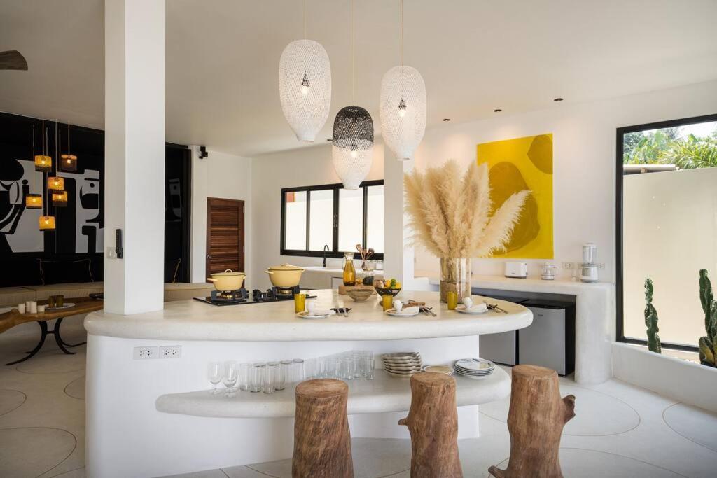 Hinkong Villa Le Cerf Dore מראה חיצוני תמונה